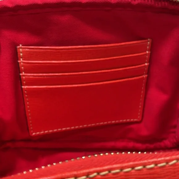 DOONEY & BOURKE CAMERA PEBBLED GRAIN ITALIAN LEATHER CROSSBODY Red/Orange - Picture 8 of 16